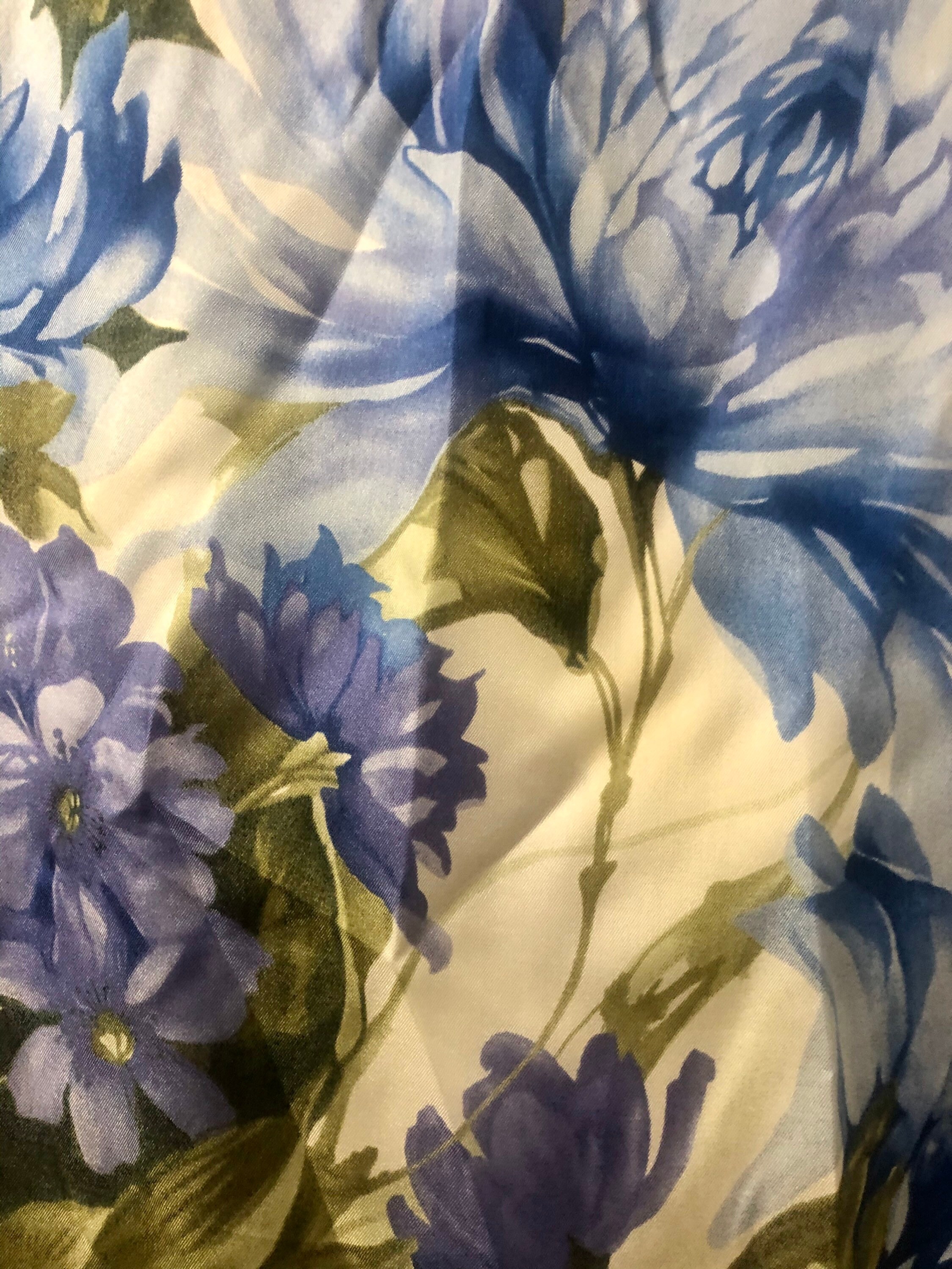 Foulard Carré En Soie Vintage Adrienne Vittadini 85x85 Cm - Motif Calèche, Multicolore