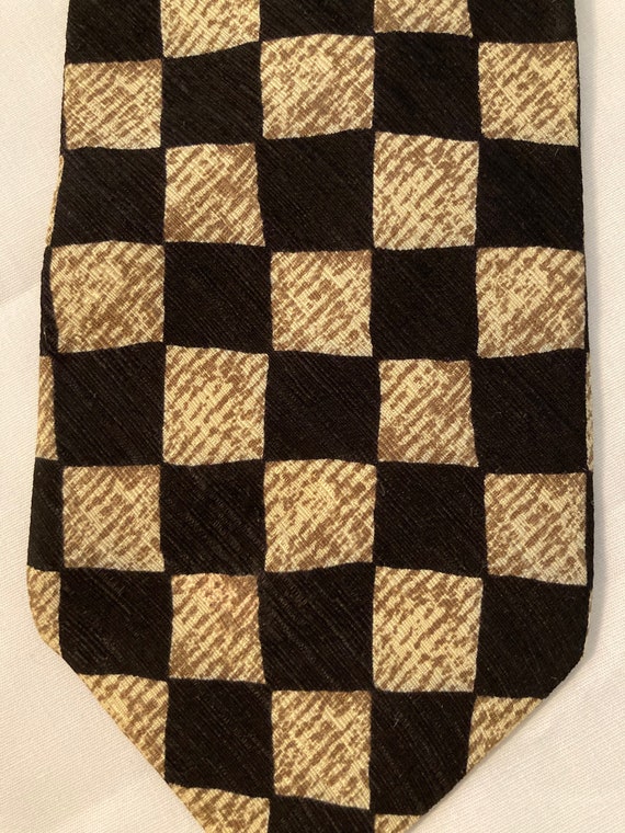 Black and Beige Check Silk Necktie....Vintage Men'