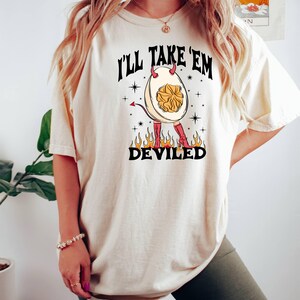 I'll Take 'Em Deviled Shirt, Spooky Season Tee, Fall Season Shirt, Funny Halloween Vibes Tee, Devil Egg Shirt, Thankful Tee, Comfort Colors 画像 7