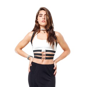 Arnés de cuerpo negro, Underbust arnés, arnés elástico, negro jaula arnés, arnés de la ropa interior, negro y plata, Bondage, Norwegian Wood