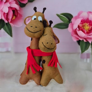 Felt Giraffe Sewing Pattern PDF 6&quot; (16 см). Valentine&#39;s Day Felt Toys Pattern. Hugging Giraffe Couple. DIY Felt Animals. Felt Decoration.