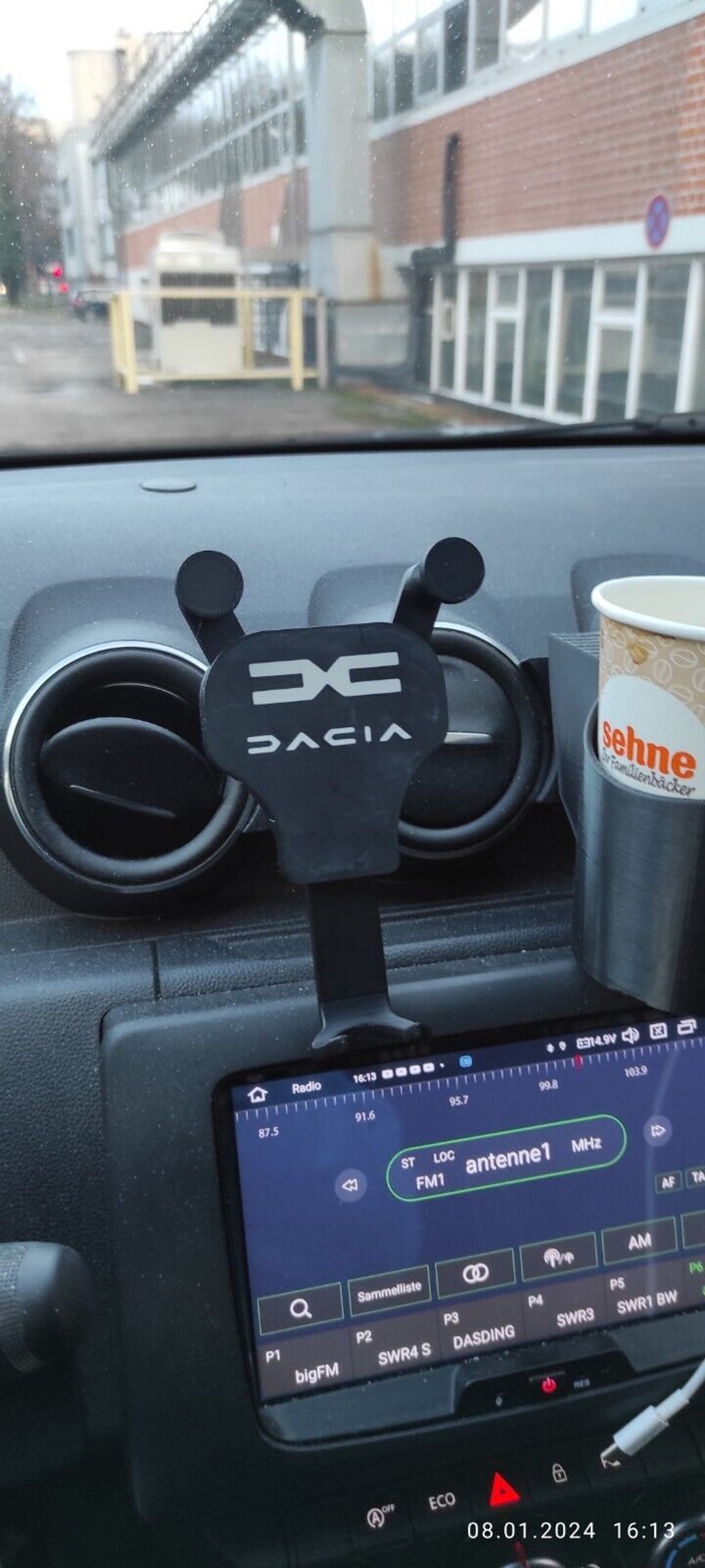Dacia Duster Handyhalterungnull
