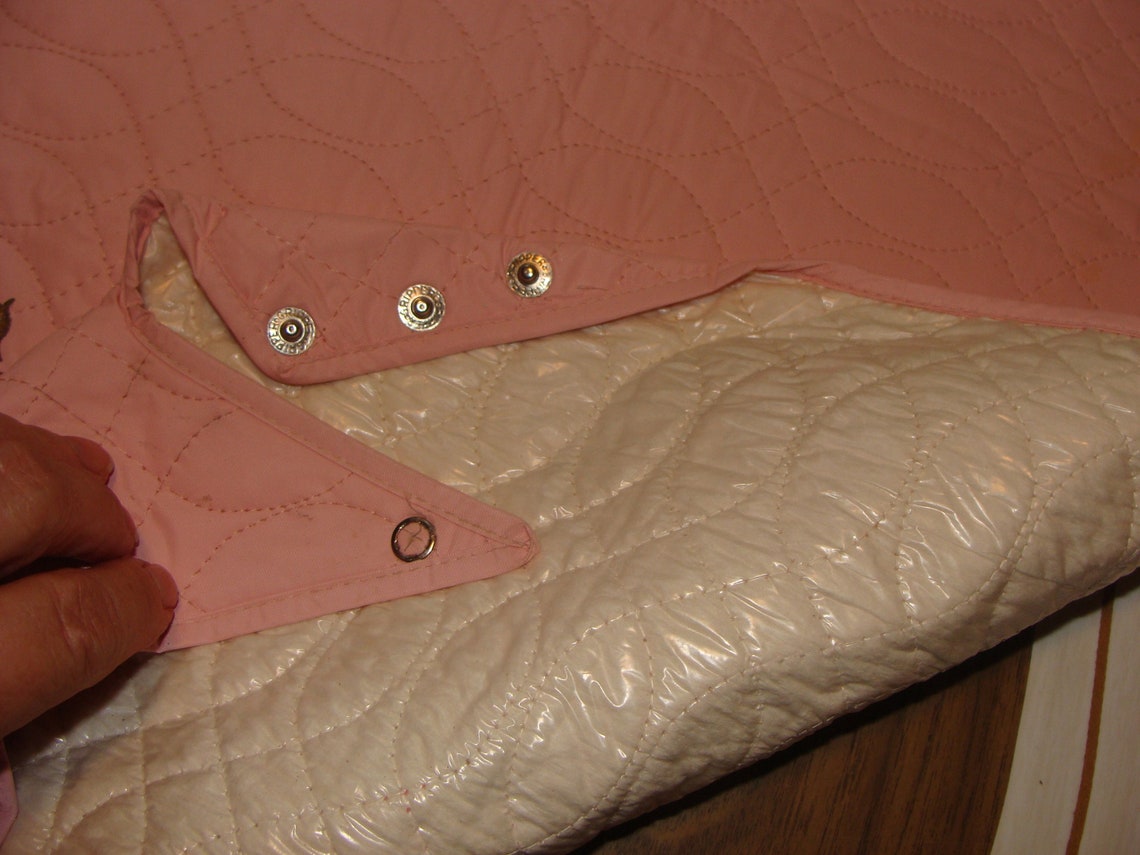 Vintage Pink Quilted Vinyl Card Table Cloth Cover Hollyhocks Floral