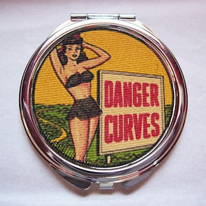 pin up girl compact retro Fifties vintage rockabilly purse mirror kitsch