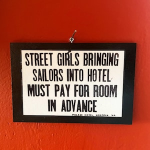 Lámina retro vintage de chicas callejeras y marineros, 5" x 3.5", decoración de pared estilo rockabilly kitsch