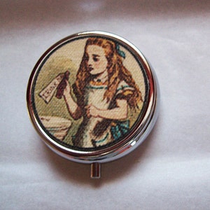 Alice in Wonderland pill case retro white rabbit vintage Victorian fantasy pillbox image 3