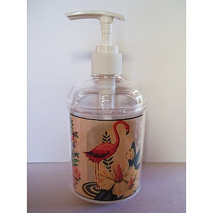 retro flamingo soap dispenser vintage Fifties pink flamingo florida rockabilly bathroom kitsch