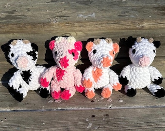Mini Crochet Cow Pattern – Farm Animal Amigurumi PDF | Advanced Beginner Barnyard Animal