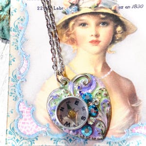 Vintage Herz Charm Kompass Anhänger Halskette, verloren in der Liebe romantischen Schmuck, Edelstahl Kette, Silber Floral Emaille Kristall Herz, Geschenk für sie