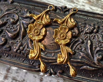 Vintage Brass Flower Pendants with Leaves Charms, Rare, Findings Stampings, Dangles for Earrings, Jewelry Making