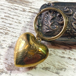 Vintage Brass Puffy Heart Key Chain Charm Fob, For Purse Keys or Necklace, Floral Gold Heart Pendant, Sweetheart Gift, Key Ring