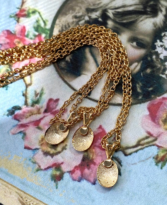 Vintage Guilloche Enamel Flower Necklace, Choice … - image 4