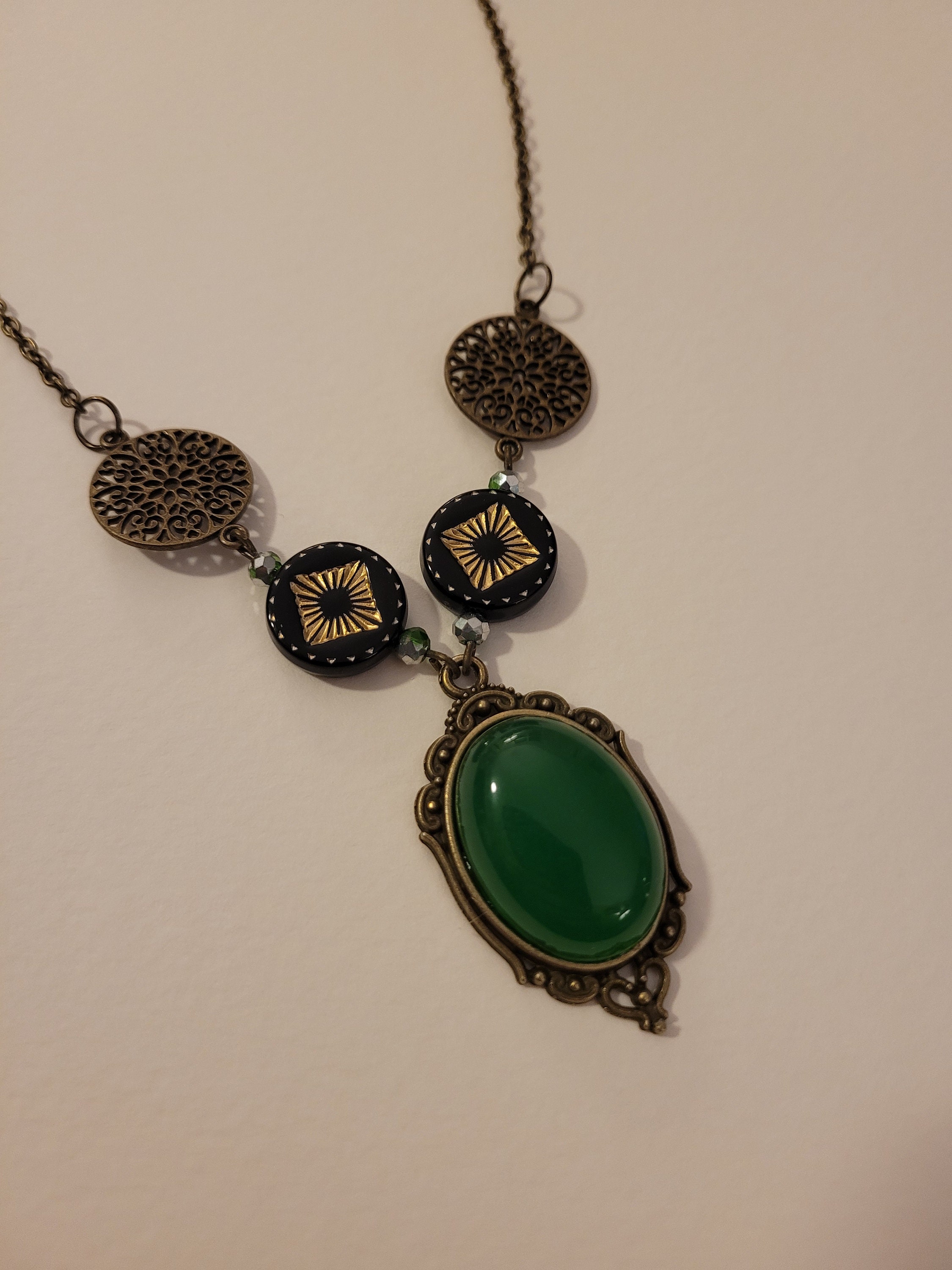Lucky Jade Pendant Necklace - Thumbnail 2