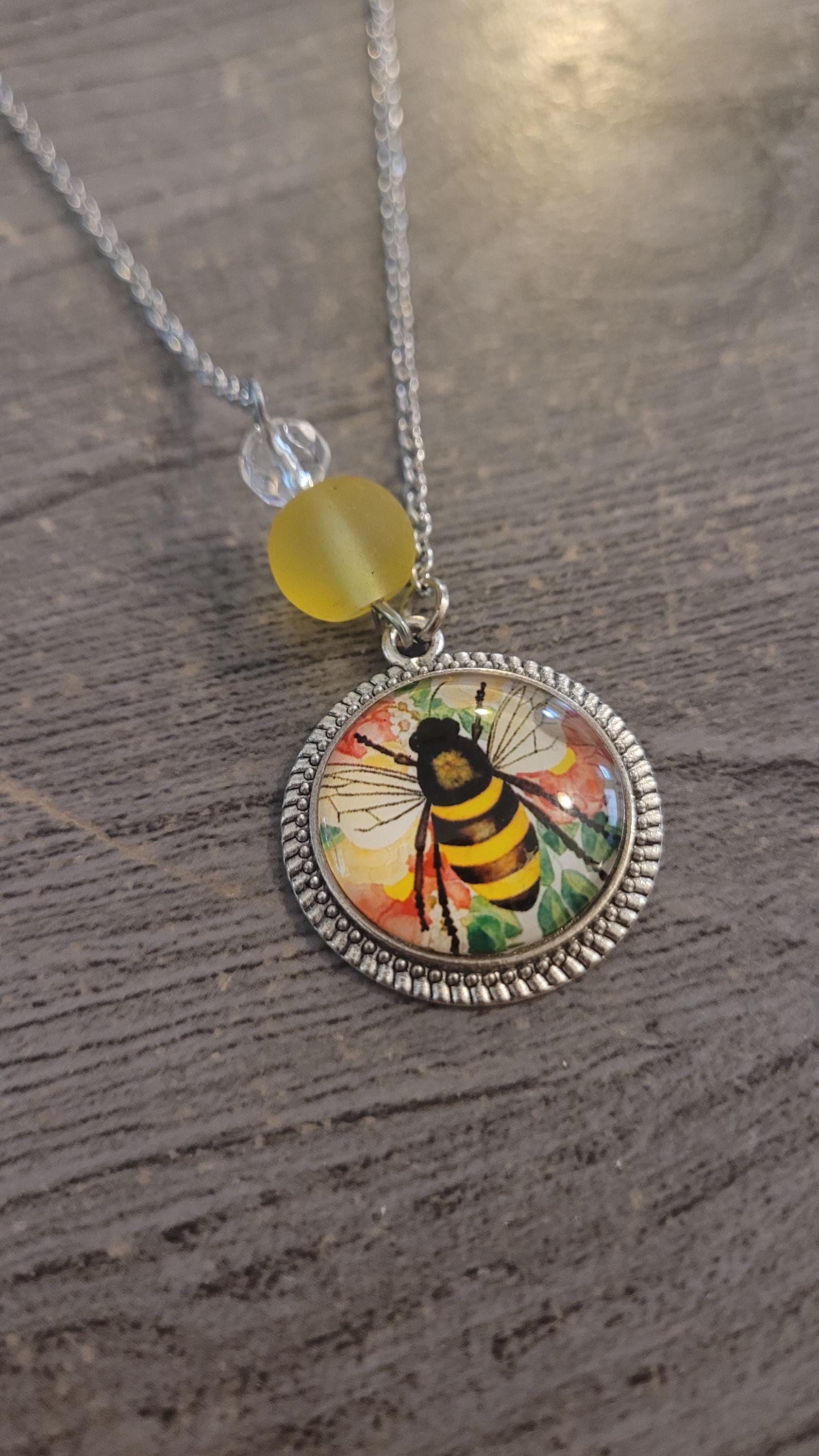 Bumblebee cabochon necklace - Thumbnail 5