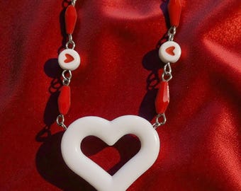 Italian Vintage Acrylic Heart Necklace