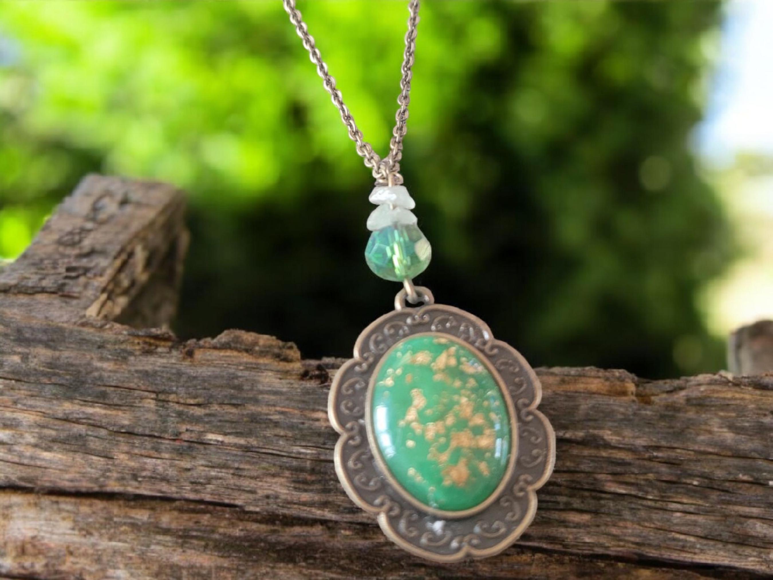 Green and Gold flake Glass Cabochon Pendant Necklace - Thumbnail 6