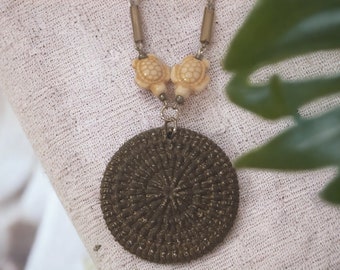 Wicker Texture and Turtles Necklace