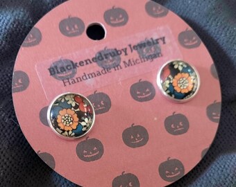 Pendientes de botón con estampado floral de crisantemo otoñal