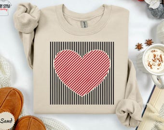 Retro Valentines Heart Sweatshirt, Cute Love Sweatshirt, Womens Valentines Hearts Sweatshirt, Teacher Valentine Sweatshirt, Mom Heart Shirt