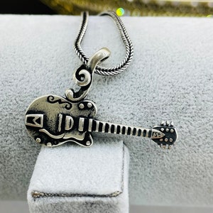Guitar Necklace, %100 925 Silver Pendant, Mens Pendant Neckalce, Boyfriend Gift Ideas, Gift For Musicians, Men Jewelry, Men Silver Necklace