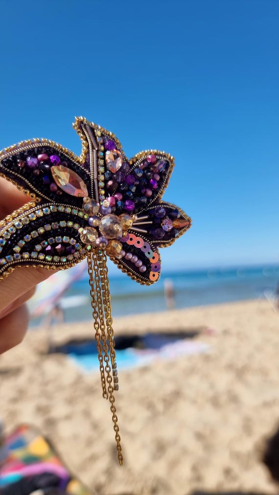 Elegant Violet Floral Beaded Brooch Fine Jewelry, Hand 