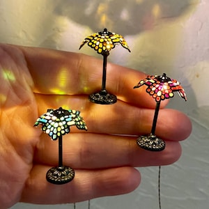 Miniature stained glass lamp, working battery powered, 1:12 scale table lamp, 3 different color variation choices, iron colored base.