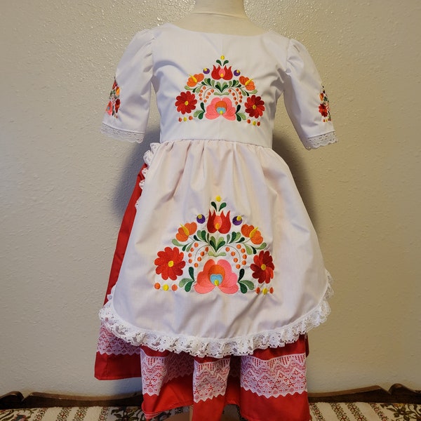 Girls Hungarian National Folk Costume dress, Embroidered, Hungary, Eastern European, Heritage days, International, traditional outfit, NEW