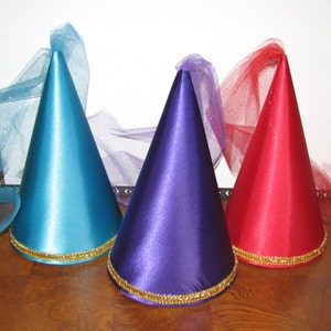 Assortment of 5 Medieval Renaissance Princess Cone Hats image 4