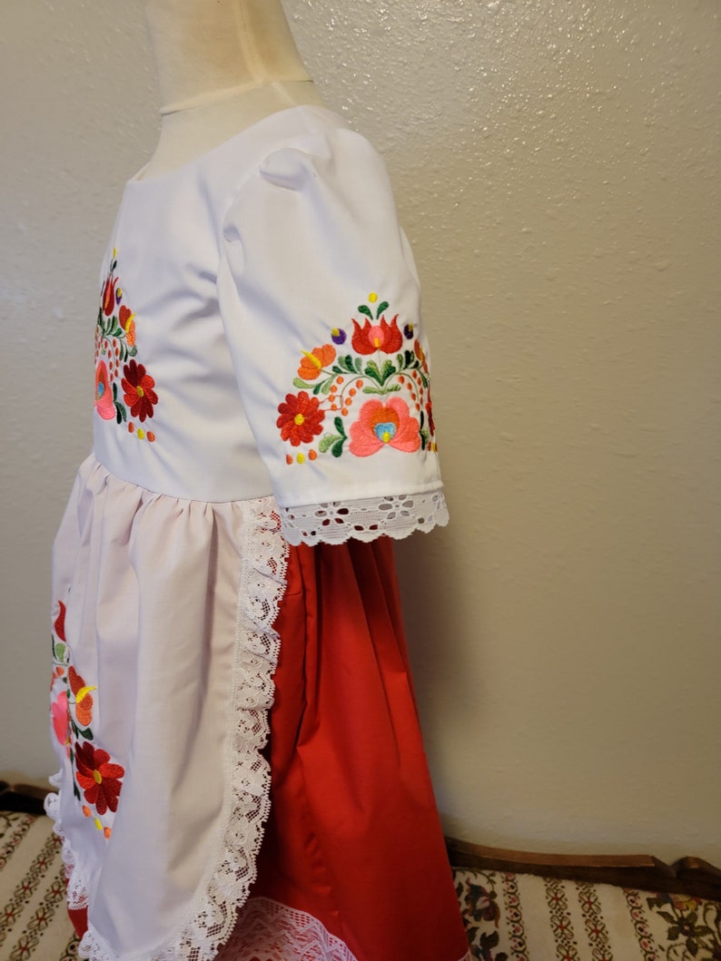 Girls Hungarian National Folk Costume dress, Embroidered, Hungary, Eastern European, Heritage days, International, traditional outfit, NEW image 7