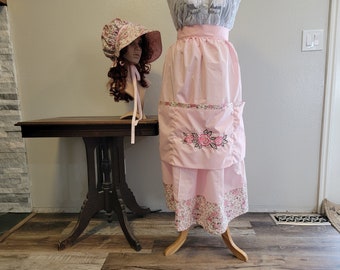 Pioneer Trek 3 piece Set, embroidered apron, bonnet, skirt, Wagon Train reeneactment, Prairie Clothes, Pioneer Clothing, Vintage Pink Roses