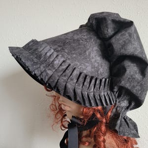 Vintage Black Velvet Bonnet‑Style Hat – Gothic Victorian Drama, Retro Costume Black Velvet Victorian Steampunk Bonnet With Red Ruffle Trim  main image 4