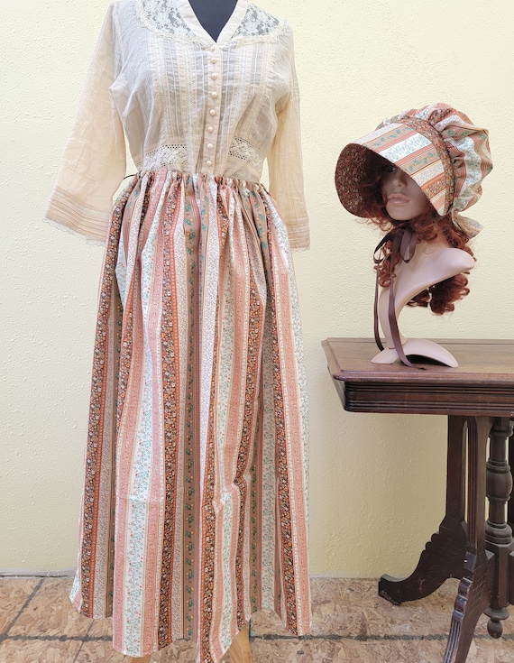 Women's / Teens 3 Piece Pioneer Set, Apron, Skirt, Bonnet, Prairie Outfit,  Pioneer Trek Clothing, Wagon Train Reenactment, 1800's, Browns 