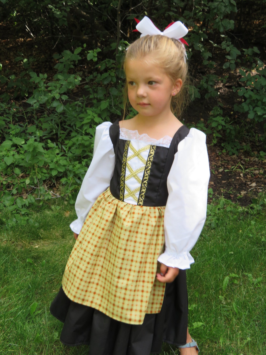 Cute Iceland Traditional National Girls Costume, Scandinavian ...