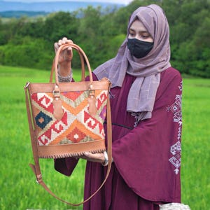 Kilim Travel Bag, Carpet bag for mother, Weekender Bag for Woman, weekend bag, Boho western travel bag, Carpet overnight bag, Overnight bags