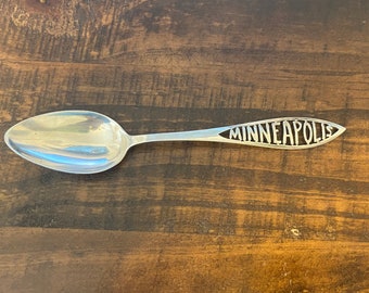 Antique Sterling Souvenir Spoon Minneapolis    1930s Sterling Souvenir Spoon