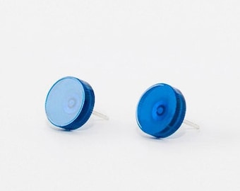 Circle stud earrings in many colors // sterling silver studs