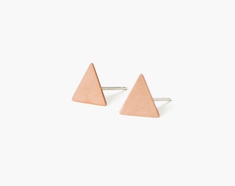 Triangle rose gold stud earrings copper // 925 sterling silver studs