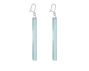 Aquamarine blue drop earrings // transparent, 925 silver hooks