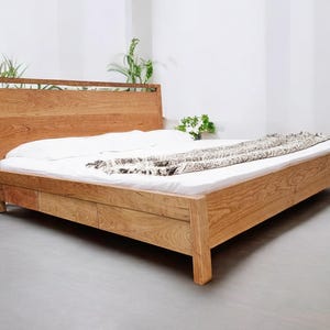 Modern Madera, Modern Minimalist Bed, Hardwood Bed Frame, Solid Wood Furniture Bild 5