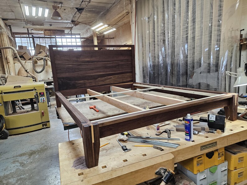 Castle Joint Bed with Headboard, Japanese Joinery Bed, Solid Wood Bed, Easy Assembly Furniture, Hardwood Bed
