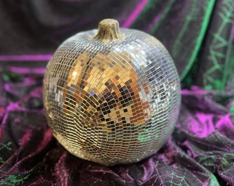 Calabaza de espejo grande: Bola de discoteca hecha a mano para Halloween