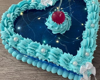 Jelly Heart Shaped Cake Lamp