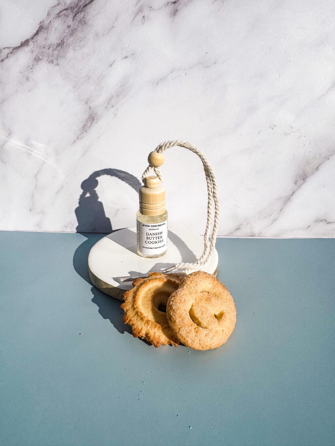 Danish Butter Cookie Diffuser: Holiday Scented Hanging Diffuser ...