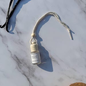 Tahitian Vanilla Car Diffuser: Beachy Coconut Scent