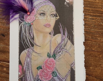 Son tarjetas Deco de 5x7 pulgadas con estampado de moda "Lovely in Lavender".