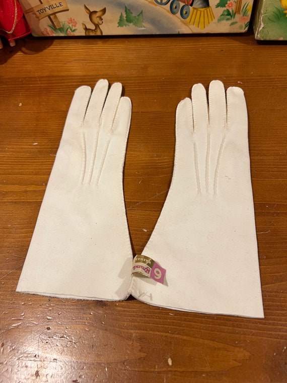 Girls Dress Gloves