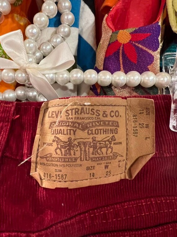 12/14 Kids Levis Corduroy Pants 24 Inch Waist - image 5