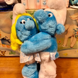 80s Hugging Smurfs