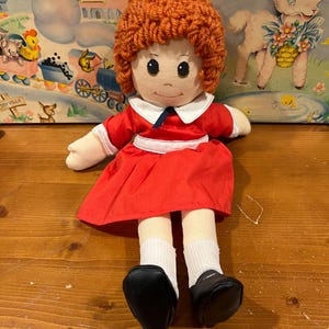 ANNIE DOLL - Etsy