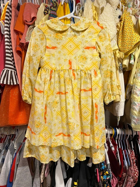 3T Prairie Apron Dress and Bonnet 1970s - image 4